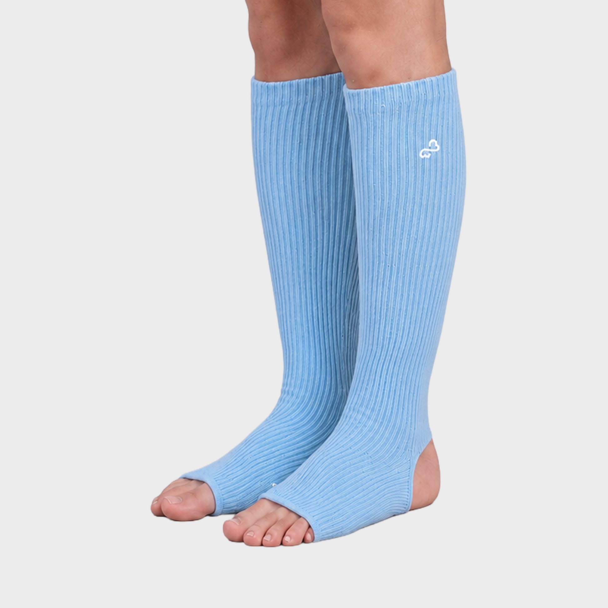 Bodiwealth Blue ribbed calf socks, model hero