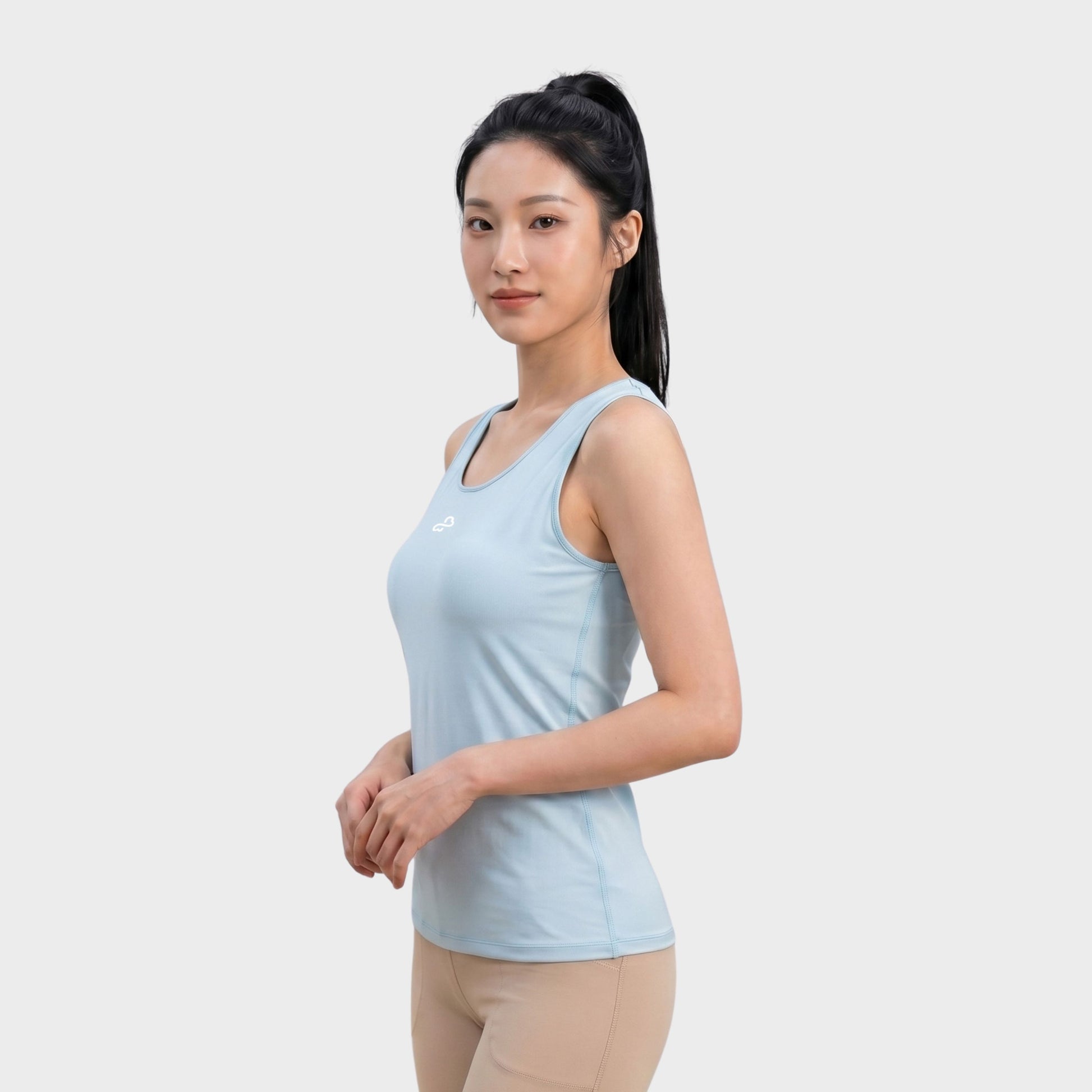 Bodiwealth Light Blue slim sports tank, Model side