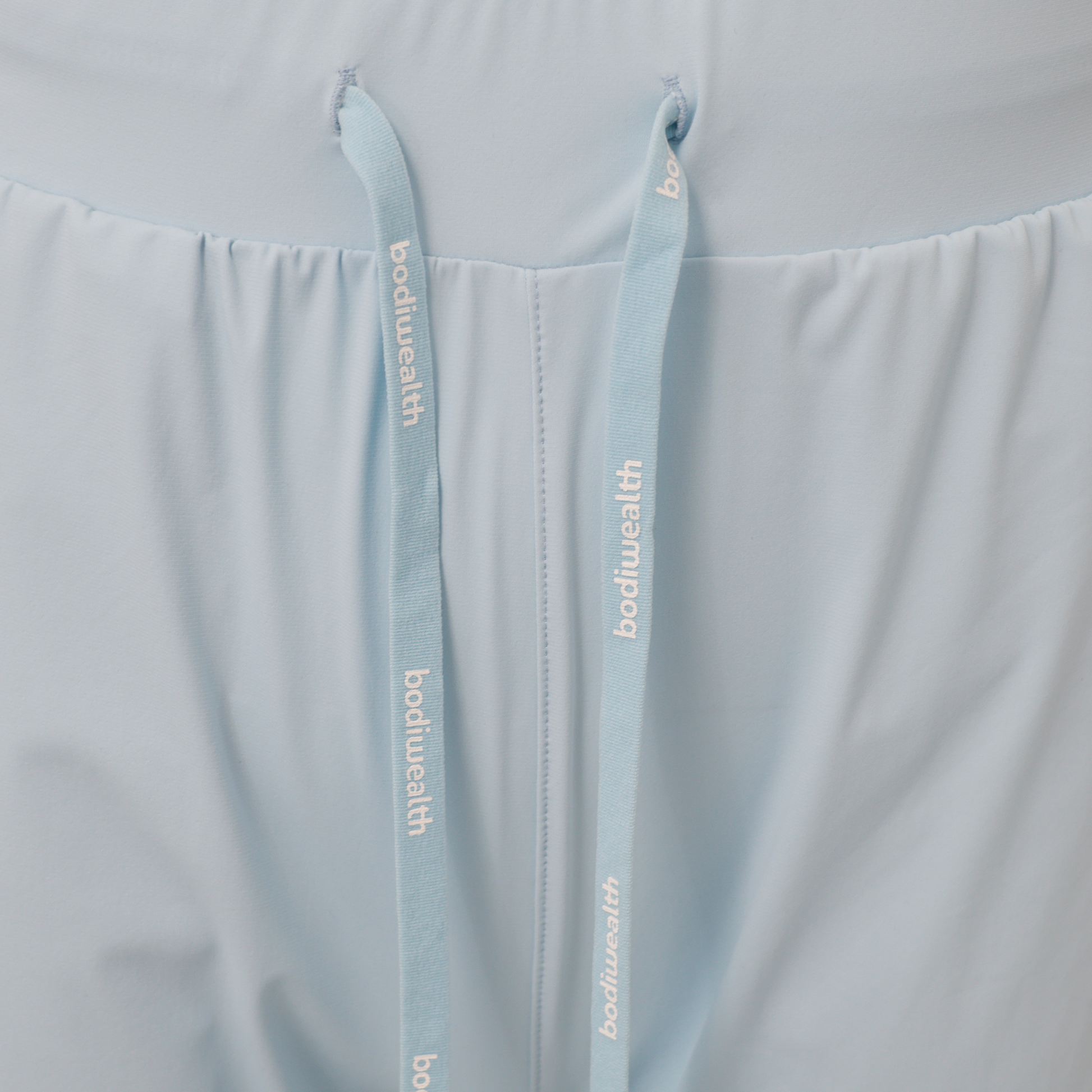 Bodiwealth Light Blue panelled casual sports pants, Waist and drawstring detail