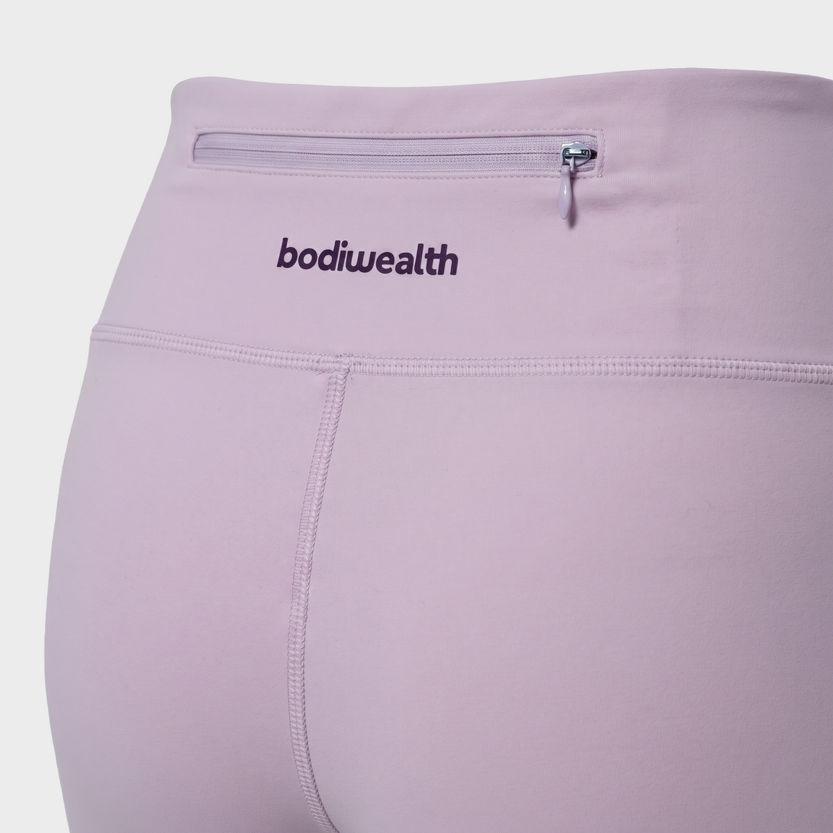Bodiwealth Lilac yoga pants, back pocket and construction detail